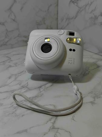 Instax mini 12