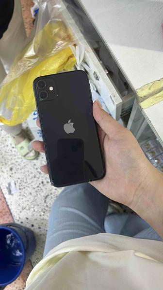 Продам Iphone 11
