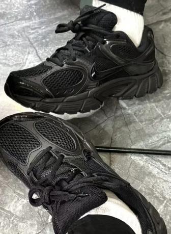 Продам кроссовки Найк