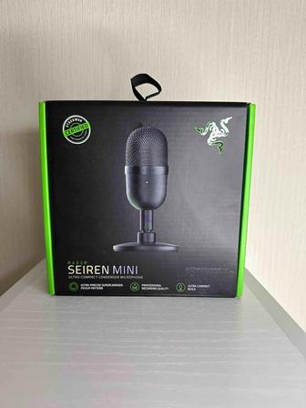 Микрофон Razer Seiren Mini