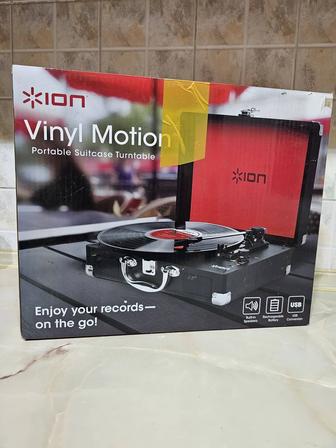 Виниловый проигрыватель