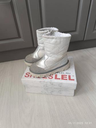 Сапоги для девочки