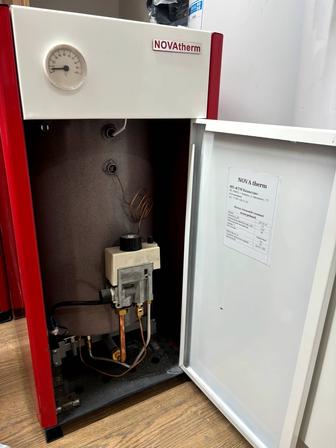 Отопительные котлы новые 100кв/м каждый и аристон на 30л