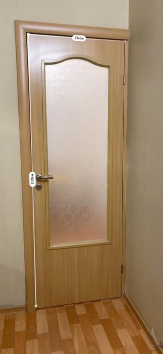 Межкомнатные двери б/у (несколько штук)