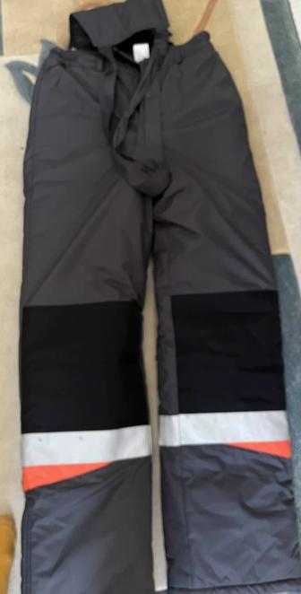 Продам зимнюю спецодежду