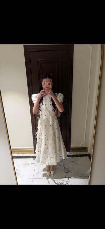 Продаю платье MALLI