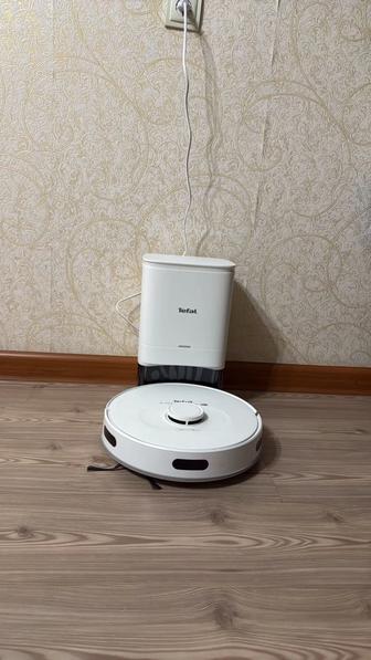 Робот пылесос