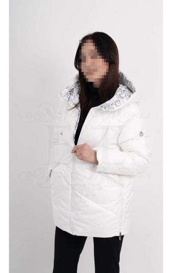 Продам куртку демисезонную фирмы Button Турция.