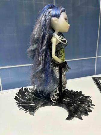 Продаю куклы monster high