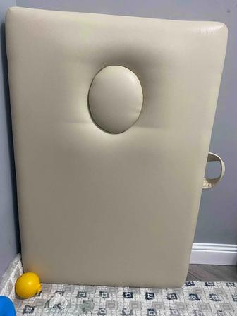 Массажный стол , б/у хорошем состояниии