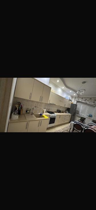 Срочно продам кухонный гарнитур