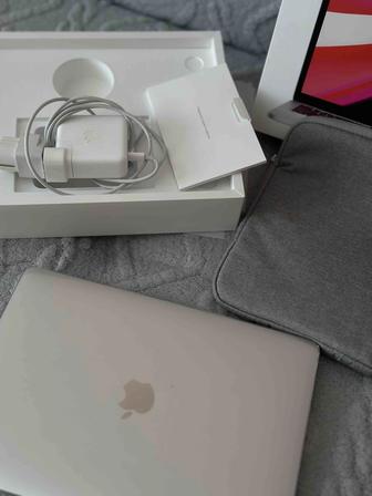 продам Macbook PRO 13