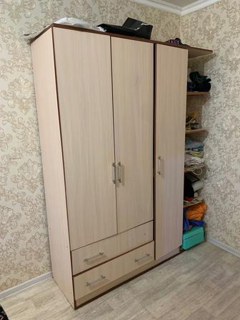 Шкаф в спальню