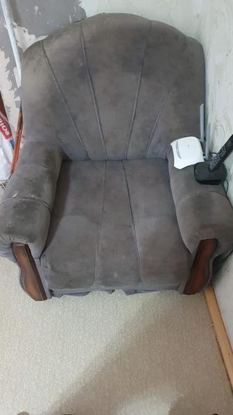 Отдам даром кресла