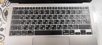 Продам Apple MacBook Air 13 с чипом M1 (2020 года выпуска)