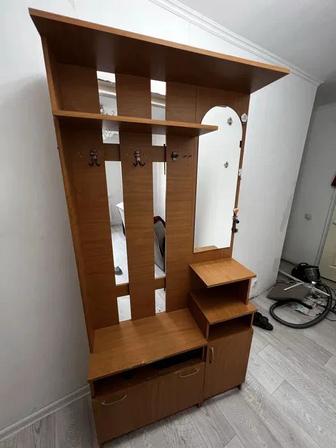 ШКАФ ДЛЯ ПРИХОЖЕЙ в хорошем качестве,без косяков