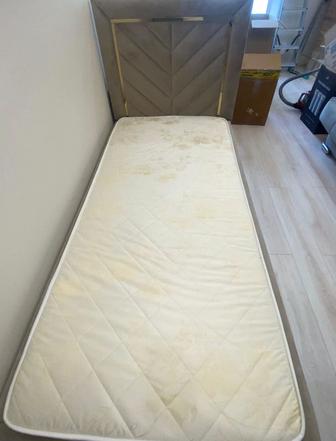 Кровать односпальная