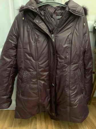 Продам куртку женскую