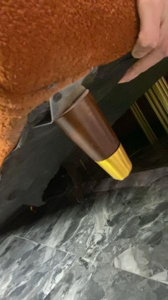 Нужен плотник