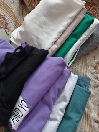 Спортивные костюмы, вещи новые женские