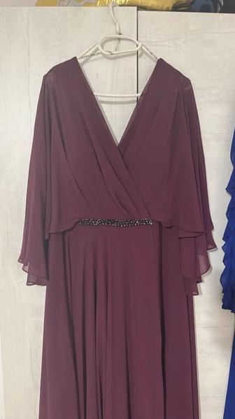 Продам нарядное платье