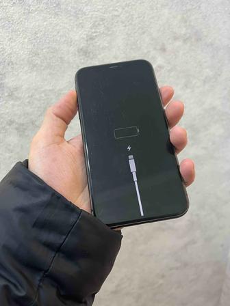 продаю айфон 11 128 гб