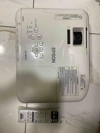 Продам проектор Epson