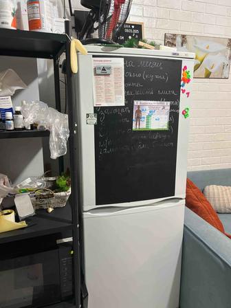 Продам холодильник рабочий