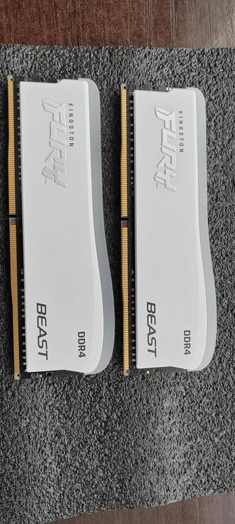 ОЗУ Kingston 16 гб