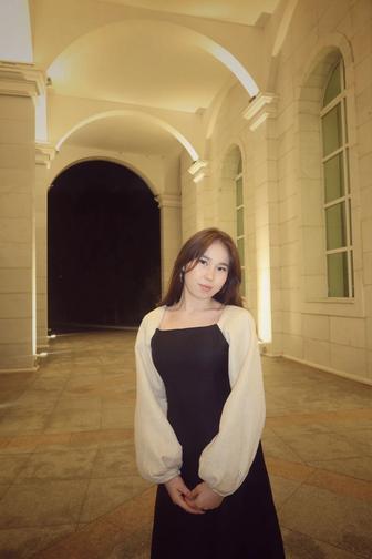 няня
