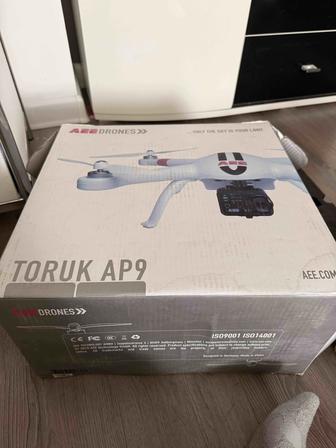 Продам квадрокоптер Toruk AP9