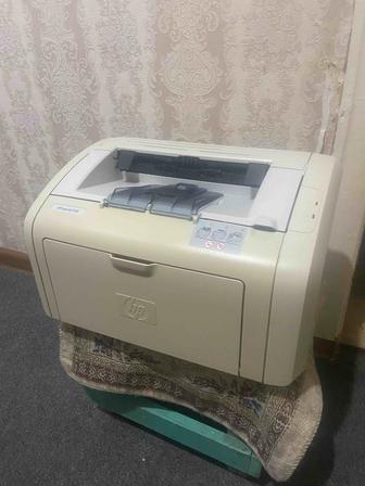 Продам принтер Hp laserjet 1018