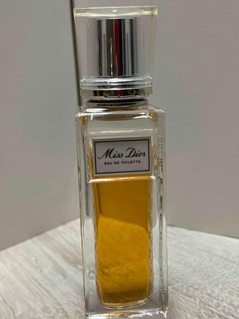 Духи парфюм женские распродаю