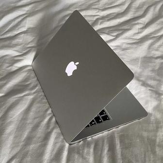 MacBook Air 13