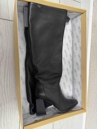 Продам женские кож сапоги