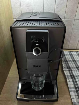 Продам кофемашину Nivona Caferomantica 795, серый