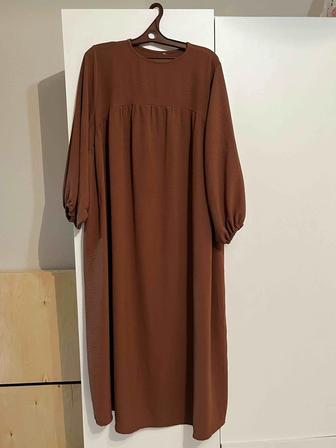 Коричневое платье