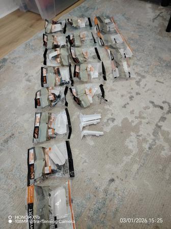 Продаем соед 4шт, углы внутние 5шт и внешние 8шт -высота 8см - 1шт