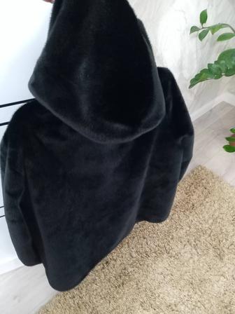 Продам шубку женская новая