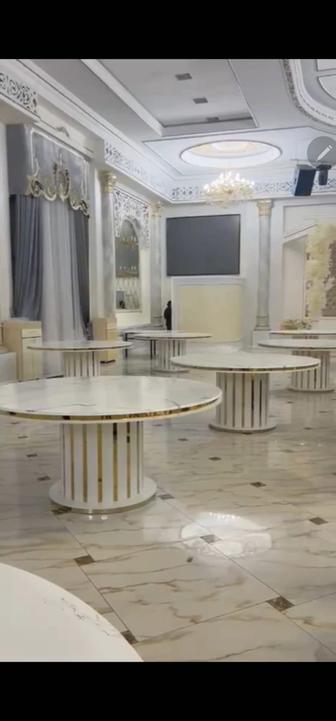 Продам столы 2 метра