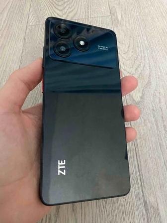 продам новый телефон zte blade a36