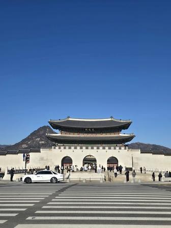 Репетитор английского и корейского