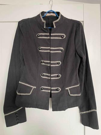 Пиджак сюртук в гусарском стиле. 44-46