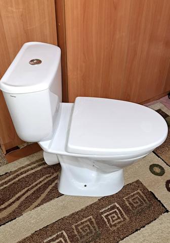 Унитаз Сантек в идеальном состоянии