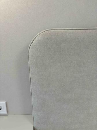 Двуспальная кровать