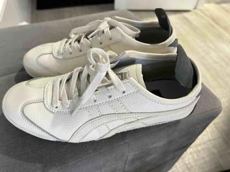 Кроссовки Onitsuka tiger 37 р