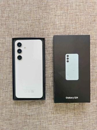 SAMSUNG S24 8/128GB в идеальном состоянии, без ремонта.