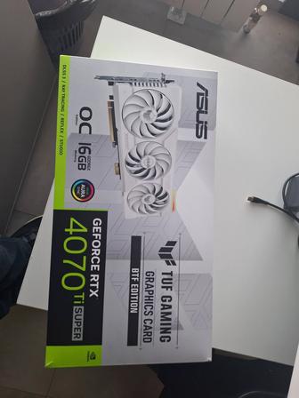 Продам видео карту Asus RTX 4070ti Super