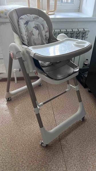 Продам стульчик для кормления