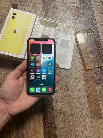 Продам телефон айфон 11